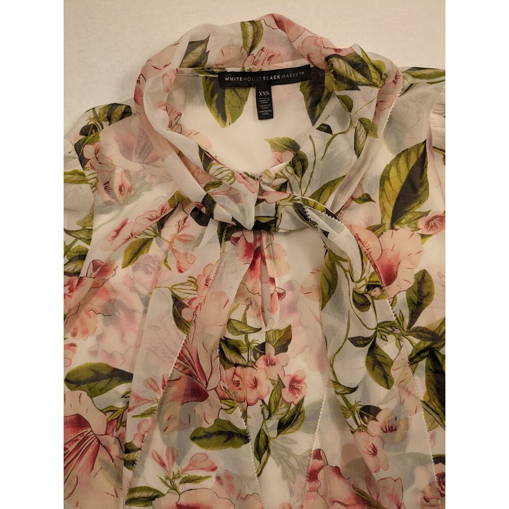 White House Black Market Top Women's XXS Floral White Blouse Scarf luxury Classy - Picture 4 of 16